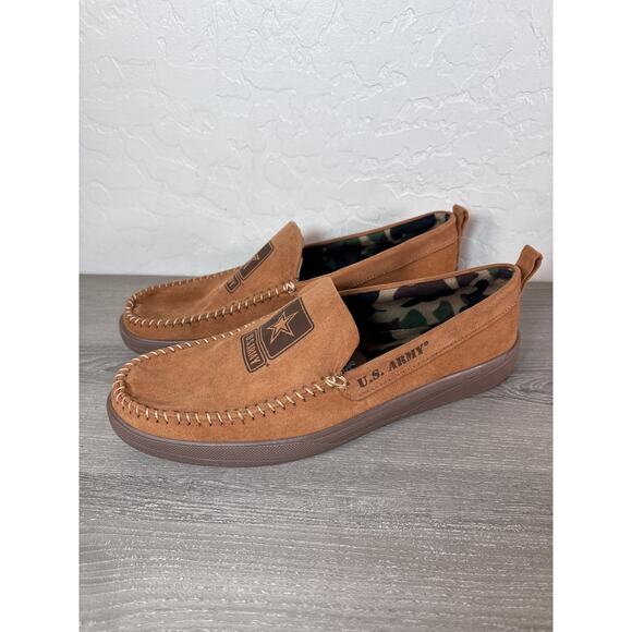 The Bradford Exchange U.S. Army Pride Men\'s Faux Suede Moccasin Sleepers- Size 9 main image 7